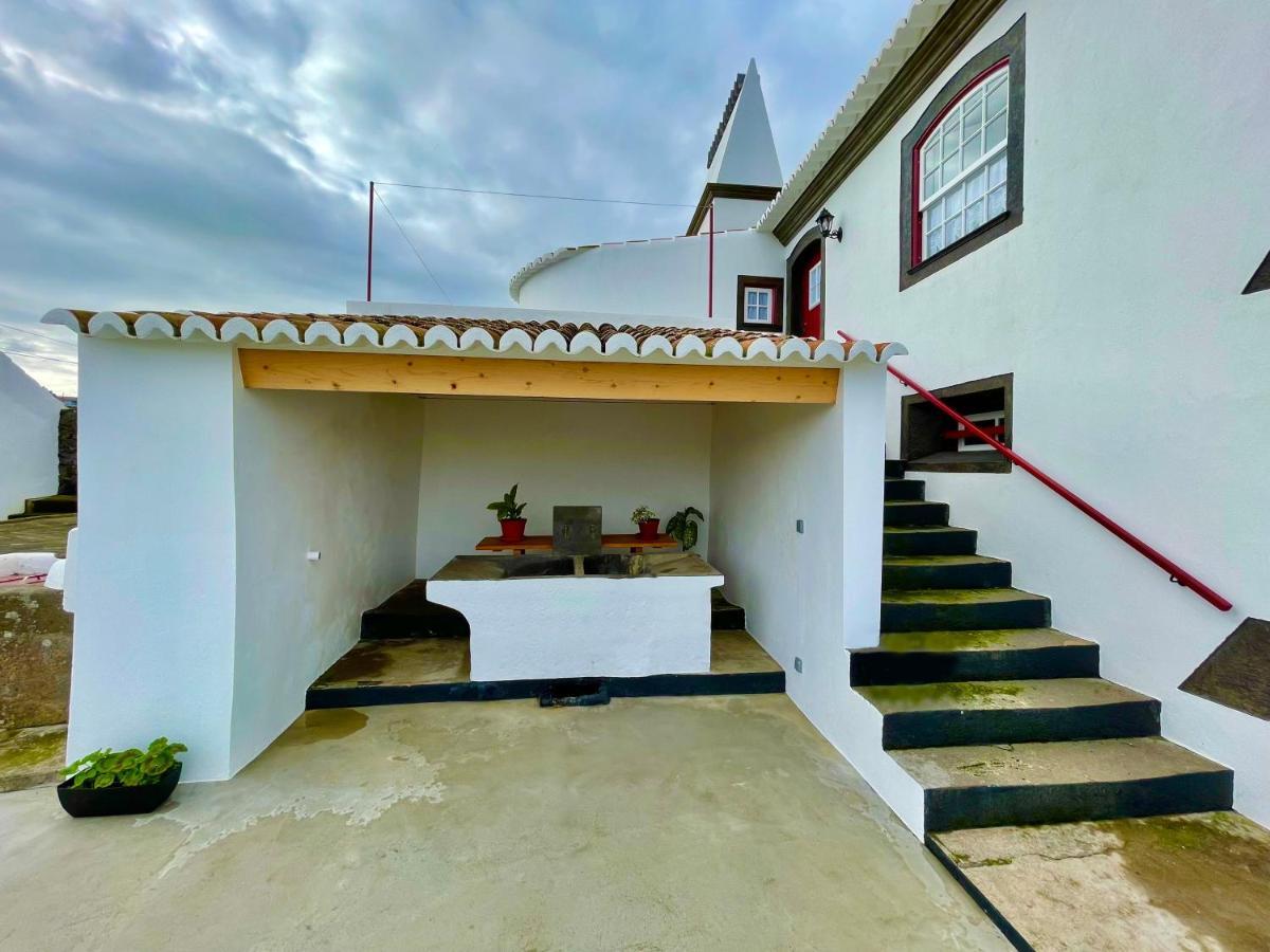 プライア・ダ・ヴィクトーリア Casa Do Avo Jose Alvesヴィラ エクステリア 写真