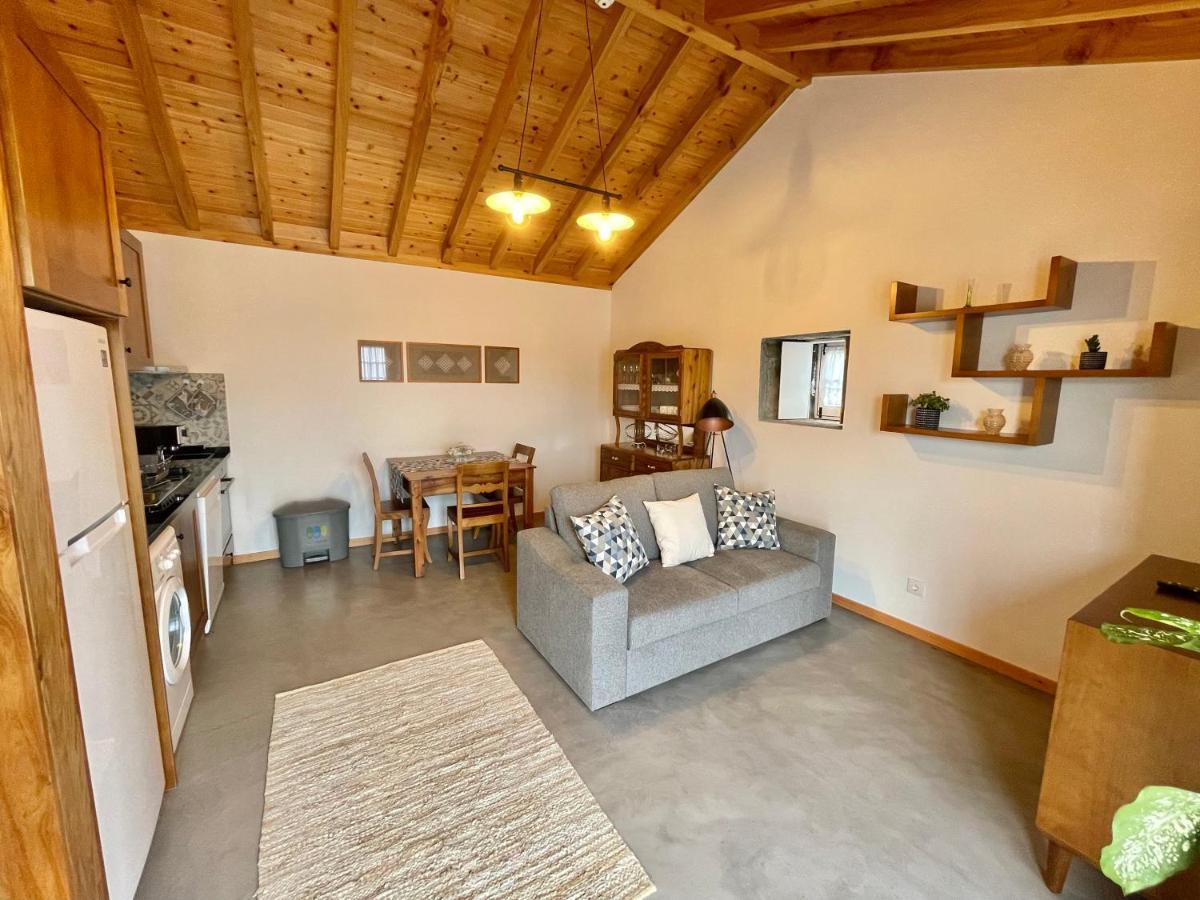 プライア・ダ・ヴィクトーリア Casa Do Avo Jose Alvesヴィラ エクステリア 写真